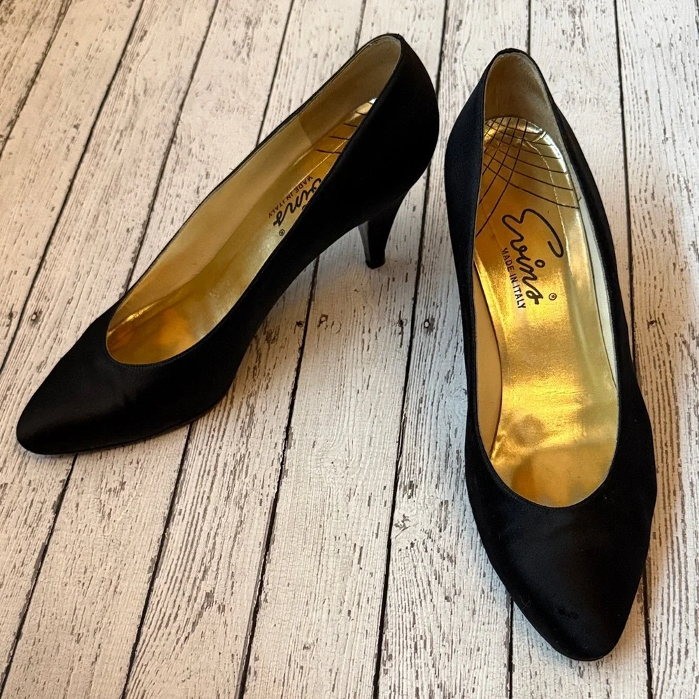 Vintage Evins Satin Pumps size 9 Made In Italy